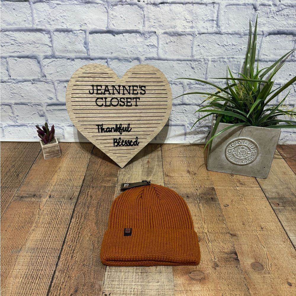 5.11 Chambers Beanie NWT Roasted Barley
New with tags - Picture 7 of 7